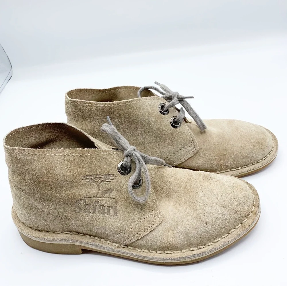 Clarks Women's Tan Suede Ankle Boots - Picture 2 of 13